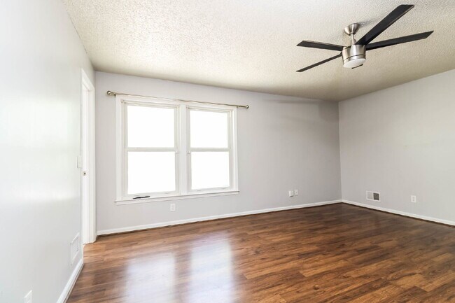 Building Photo - Charming 3-Bed, 2-Bath Home in Columbia’s Serene Highgate Neighborhood!