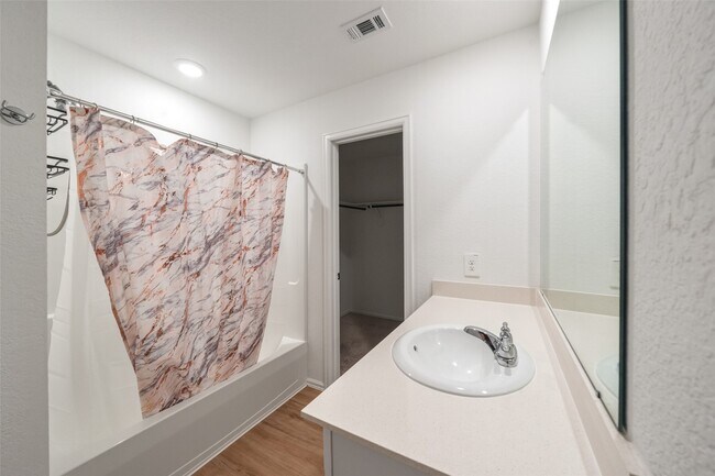 Building Photo - 17118 Quaking Aspen Ln