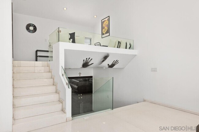 Building Photo - 6423 Caminito Aronimink