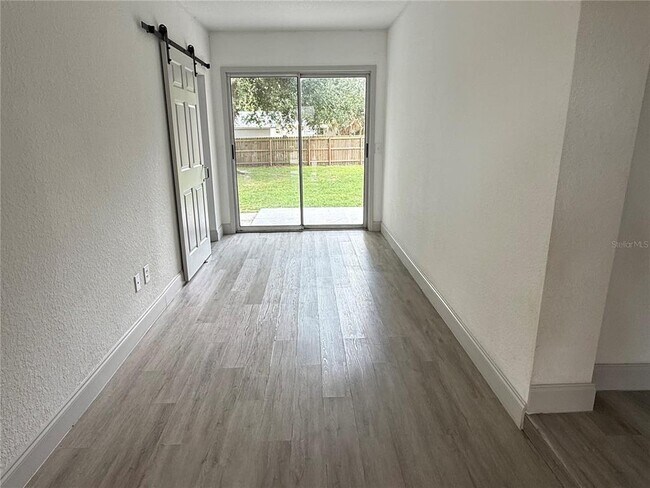 Building Photo - 13 Volusia Dr