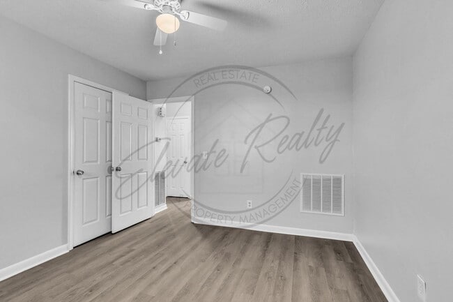 Building Photo - On Special: Two Bedroom Ranch Duplex in North Gallatin!