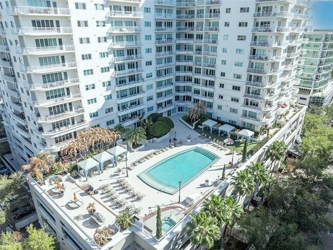Building Photo - 100 S Eola Dr