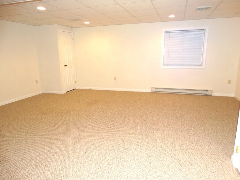 Building Photo - 150 Mount Olive Ln