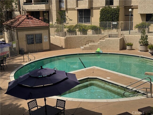 Building Photo - 4141 Via Marisol