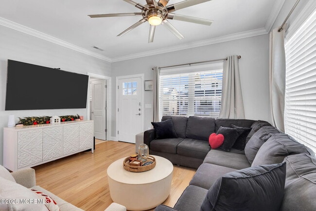 Building Photo - 12 4th St