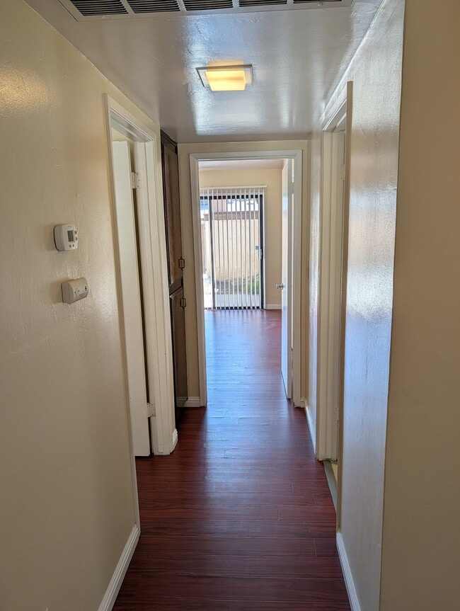 Building Photo - 2801 Hoad Ln