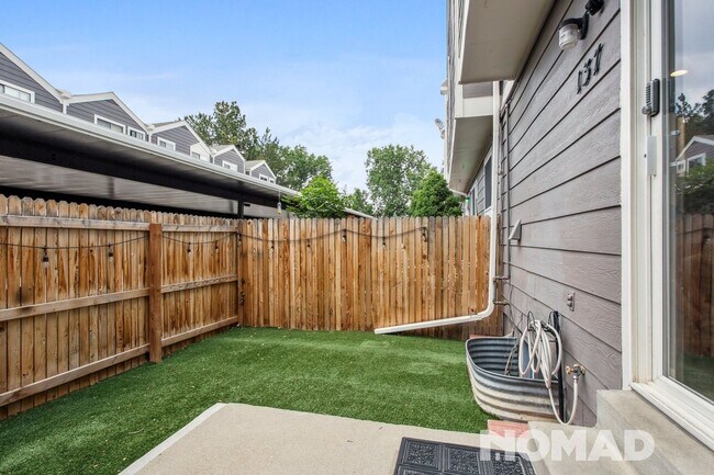 Building Photo - Charming 2BR Townhome in Arvada