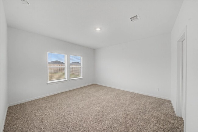 Building Photo - 4215 Camden Lakes St