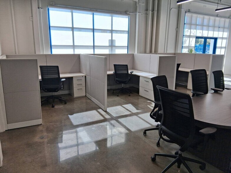 Building Photo - 5951 Firestone Blvd