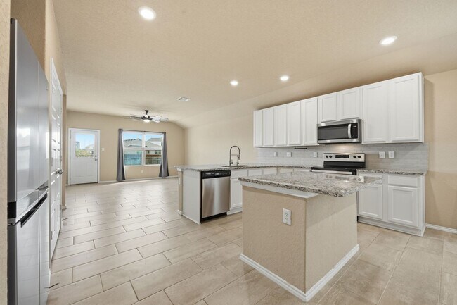 Building Photo - Spacious & Move-In Ready Rental in 78252 – Easy Access to Major Highways