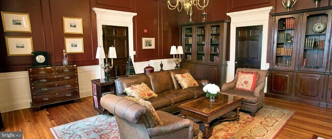 Building Photo - 43840 Hickory Corner Terrace