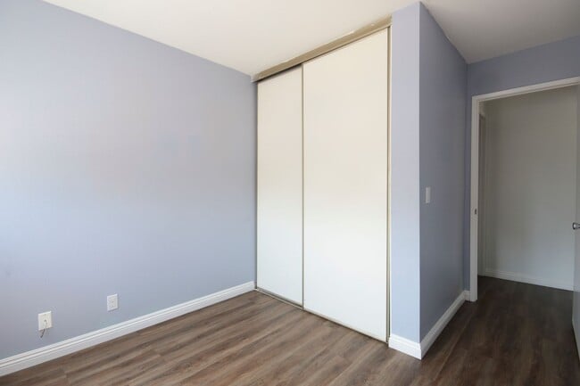 Building Photo - 7035 Lisa Ln