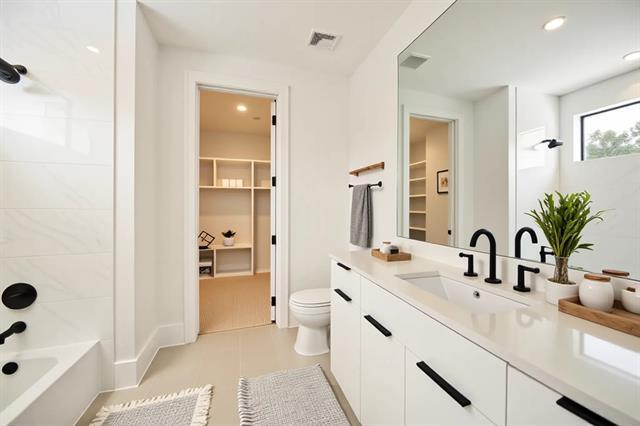 Building Photo - 9713 Kerrisdale Ln