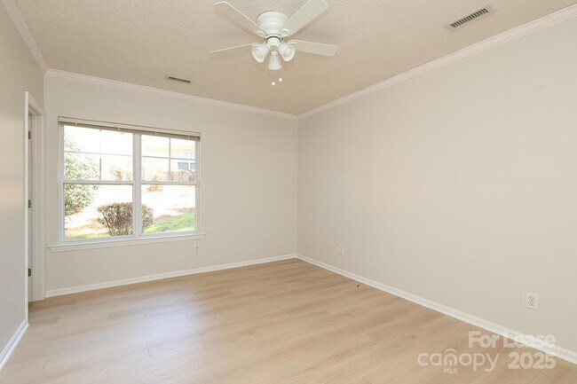 Building Photo - 4263 Melrose Club Dr