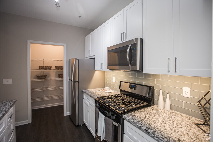 Acadia by SDK 19900 Broad Vista Ter Ashburn VA 20147 Apartment Finder