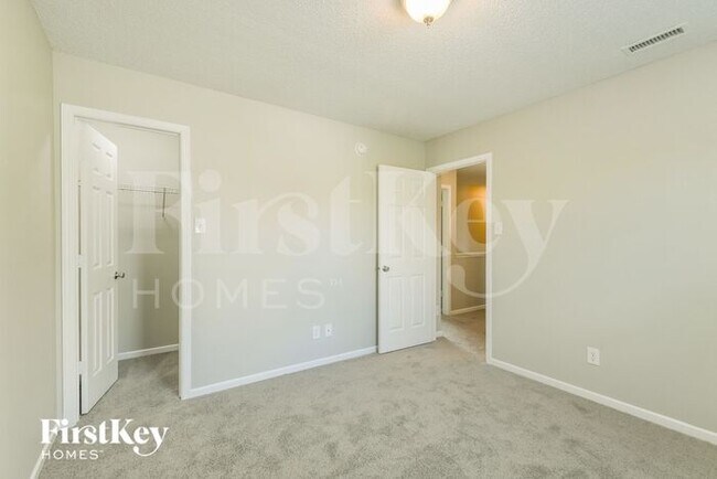 Building Photo - 14455 Black Farm Dr