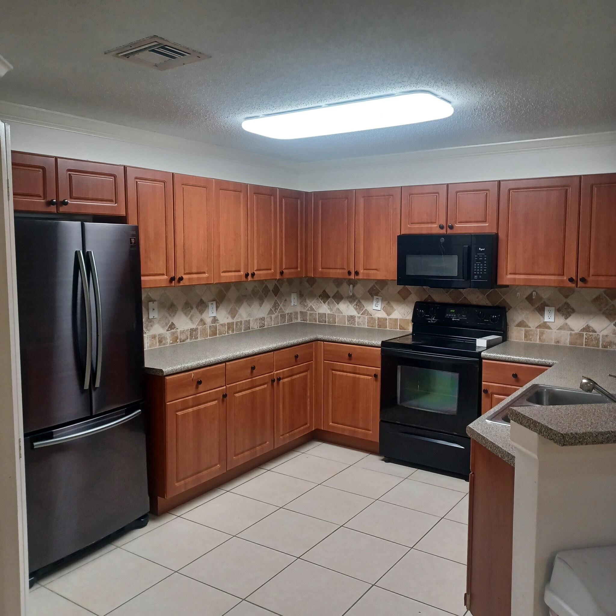 Building Photo - 6258 Adriatic Way