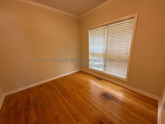 Building Photo - 5101 Ivystone Ln