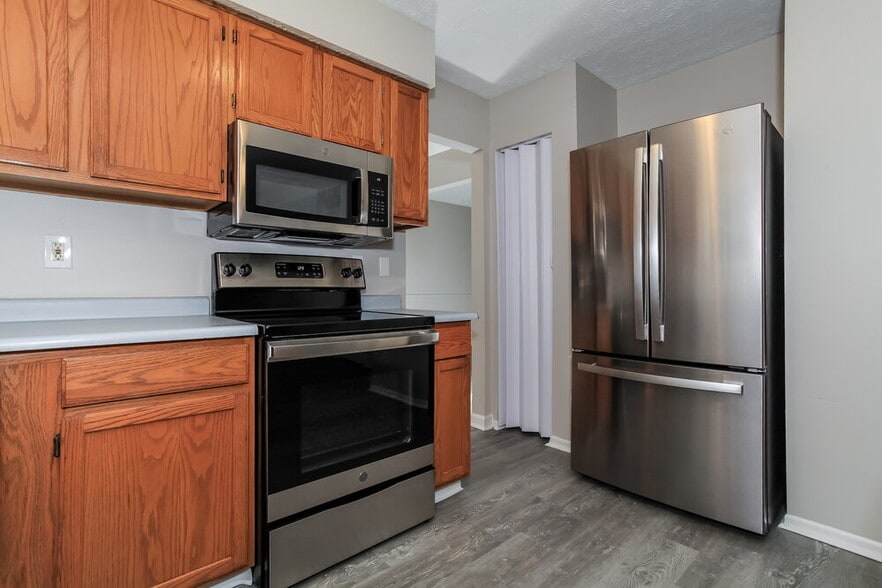 Building Photo - 3255 Cypress Point Ct