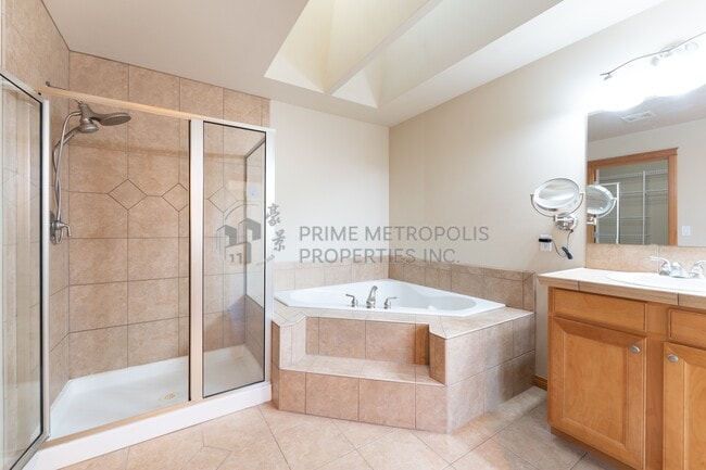 Building Photo - 20322 10th Ave W