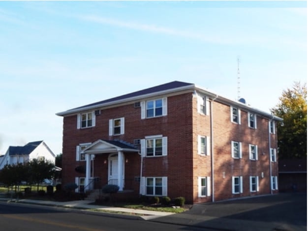Building Photo - 140 Jameson Ave