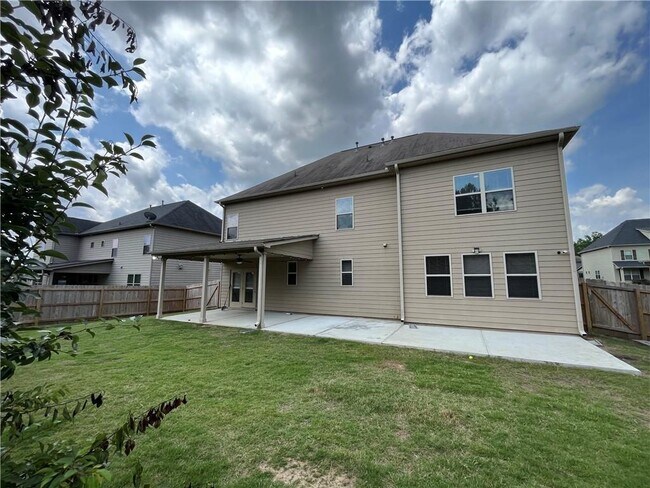 Building Photo - 184 Gray Trl