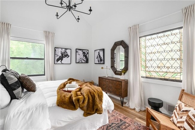 Building Photo - 119 Ashland Dr NE