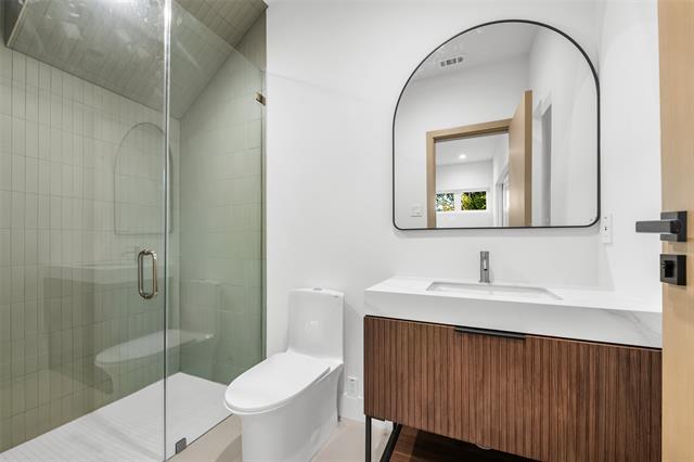 Building Photo - 1514 Holly Ave