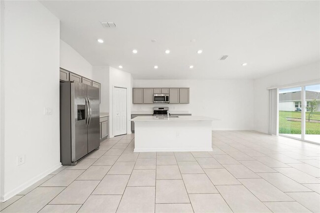 Building Photo - 4816 Edensbridge Ln