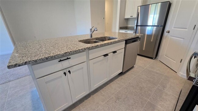 Building Photo - 2443 Grey Hawk Dr