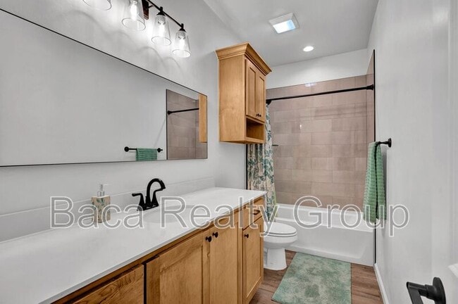 Building Photo - 24956 Norte Rd