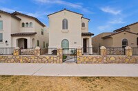 Building Photo - 4567 Marisabel Azcarate St