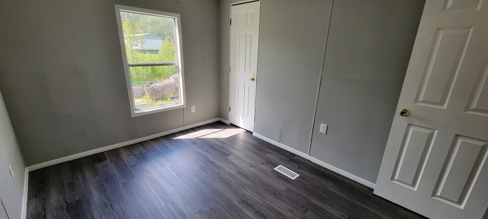 Building Photo - 23047 Cactus Rd