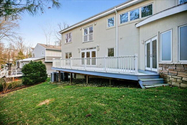 Building Photo - INCREDIBLE 6BR Home in Cabin John. Priced ...