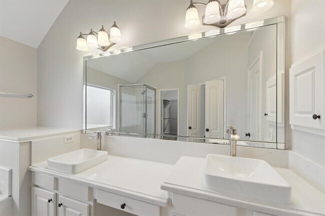 Building Photo - 4123 Stoneburg Dr