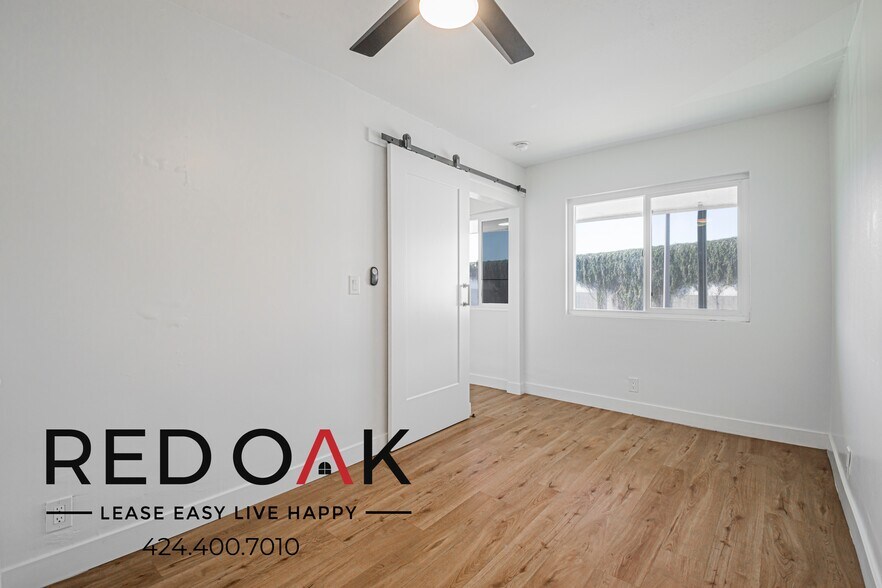 Building Photo - 340 W 87th St