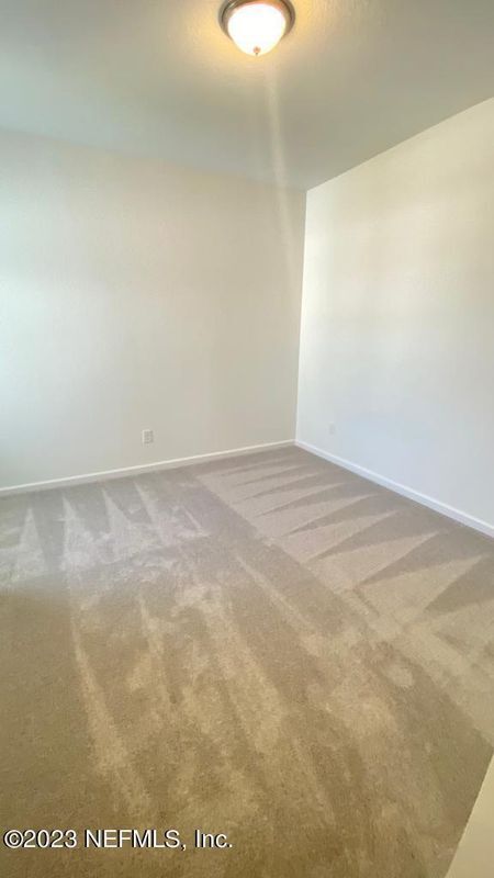Building Photo - 55 Fieldfare Ln