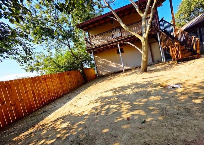 Building Photo - 13112 Rustic Trail