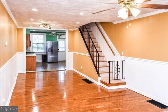 Building Photo - 2509 Christian St