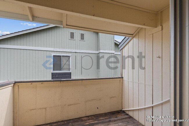 Building Photo - 2547 Easton Ln