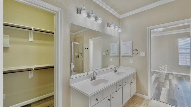 Building Photo - 5123 Shadow Breeze Ln