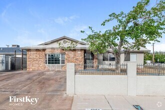 Building Photo - 4684 El Canasta Way