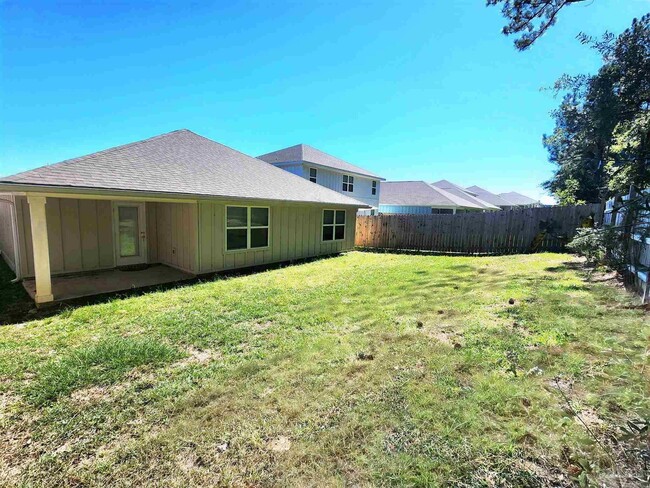 Building Photo - 11045 Blacktail Loop