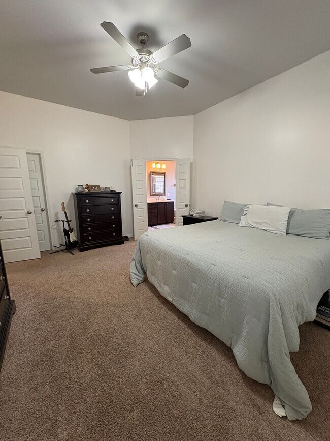 Building Photo - Woodland Creek Rental