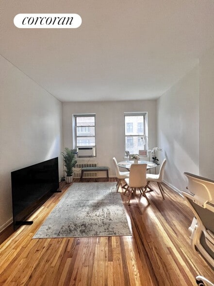 Primary Photo - 48 W 55th St