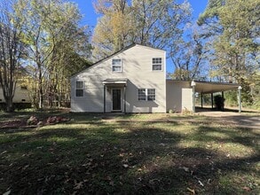 Building Photo - 66 Blalack St