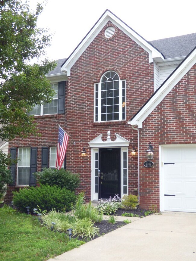 Building Photo - Lovely & Spacious House in Southpoint! 4 B...