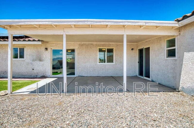 Building Photo - 2250 Atlantic Dr
