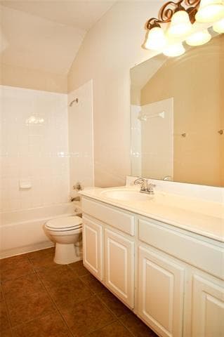 Building Photo - 2844 Cascade Cove Dr