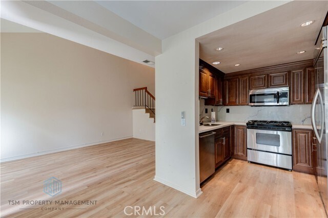 Building Photo - 1133 Golden Springs Dr